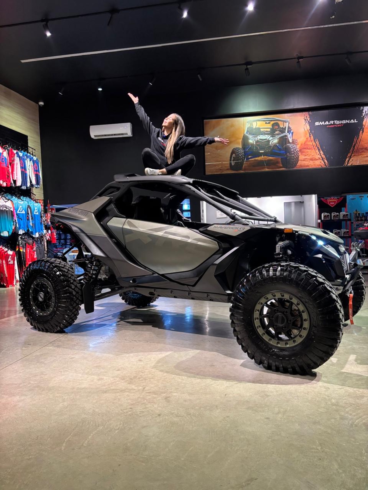 Showroom Smart Signal Sport